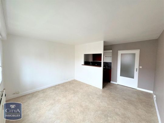 Location Appartement 1 pièce 27m² LOOS 59120 - Photo 1