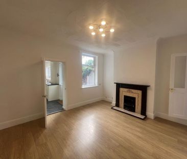 3 bedroom end of terrace house to rent - Photo 6
