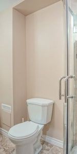 For Lease - 28 Stephanie Avenue Unit# A, Brampton, Ontario - Photo 3