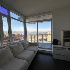 Metrotown 2 Bedroom Furnished 30f Apartment with AC - Photo 2