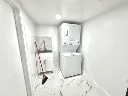 For Lease - 111 Prairie Rose Drive Unit# Bsmt, Richmond Hill, Ontario - Photo 4