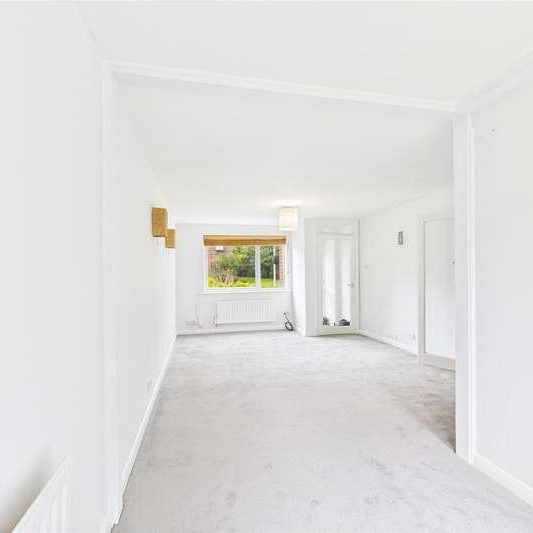 Fernley Court, Maidenhead, Berkshire, SL6 - Photo 1