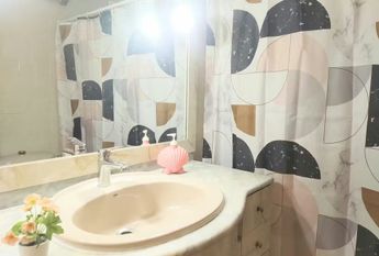 Carrer Isaac Peral, Burjassot, Valencian Community 46100