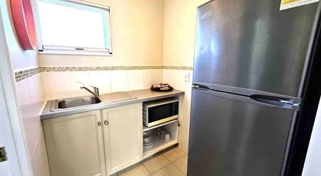 Studio Unit in Prime Papakura! - Photo 3