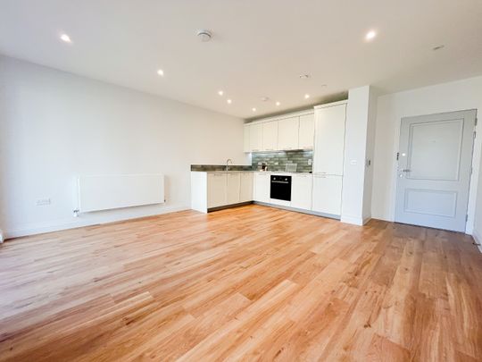 1 bed flat to rent in Carraway Street, Reading, Berkshire, RG1 3GQ - Photo 1