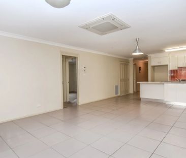 Comfortable Living in a Quiet Neighbourhood - Photo 3