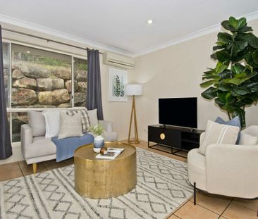 Spacious Family Home in Gated Community Mount Warren Park - Photo 3