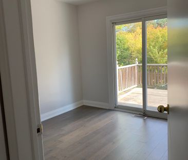 For Lease - 54 Graylee Avenue Unit# Main, Toronto, Ontario - Photo 2