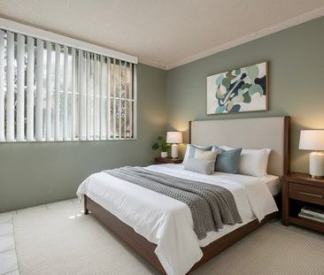 PRIME LOCATION - Photo 2