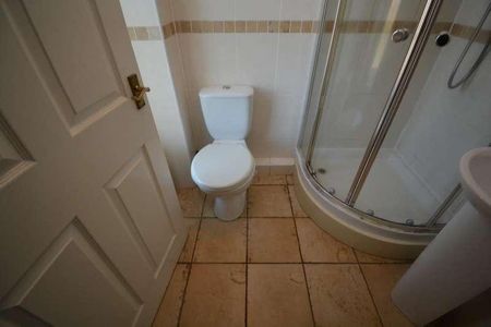 Mabs Cross Court, Standishgate, Wigan, WN1 - Photo 5