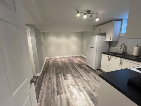 For Lease - 194 Willowbrook Drive Unit# Basement, Whitby, Ontario - Photo 5