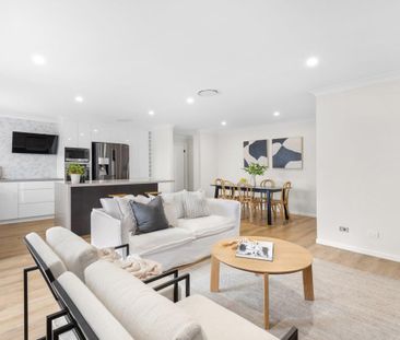 8 Harcourt Parade, Macquarie Hills NSW 2285 - House For Rent | Domain - Photo 2