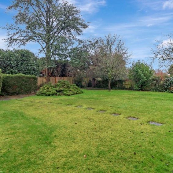 Foley Close, Beaconsfield, Buckinghamshire,HP9 - Photo 1