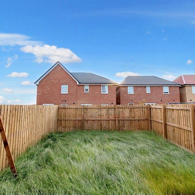 3 bedroom townhouse to rent - Photo 1