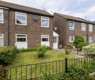 Bullemer Close, Stalham - Photo 4