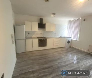 1 bedroom flat to rent - Photo 2