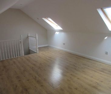 2 bedroom maisonette to rent - Photo 6