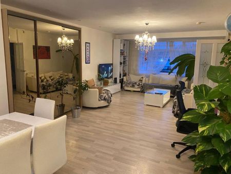 4 bedroom terraced house to rent - Photo 5