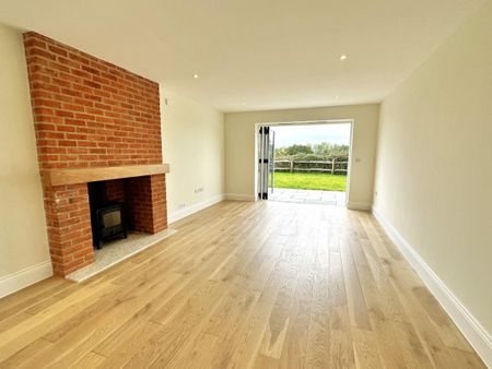 Windmill Hill, Hailsham, East Sussex - Photo 4