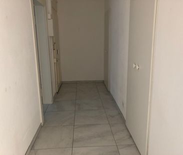 A louer, 2.5 pièces, Temple-Allemand 101, La Chaux-de-Fonds - Photo 2