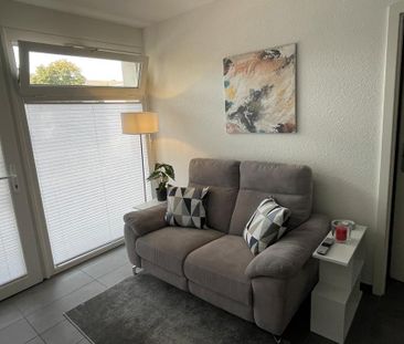 Vollmöbliertes Apartment in Rheinnähe - Photo 1