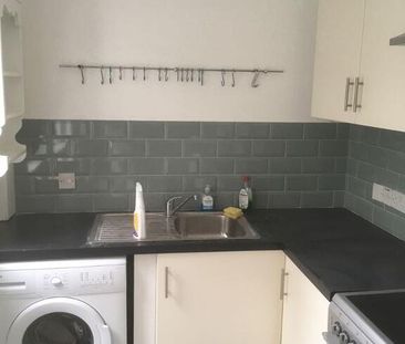 22 Hewitt Parade, Belfast, BT5 6JJ - Photo 5