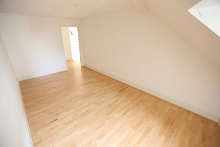 3.5 Zimmer, 125 m², 3. Stock - Photo 4