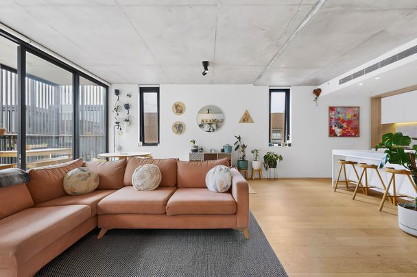 107/84 Cutter Street, Richmond VIC 3121 - House For Rent | Domain - Photo 1