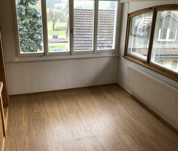 Helle 3.5-Zimmer Wohnung zu vermieten - Photo 1