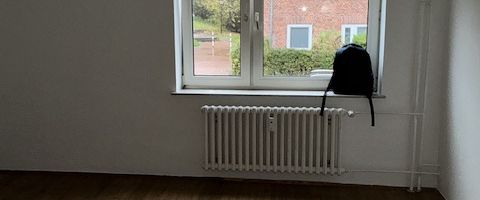 2,5-Zimmer-Etagenwohnung in Kiel  Ruhige Lage und modernes Bad - Photo 1