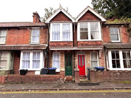 2 bedroom terraced house to rent - Photo 3