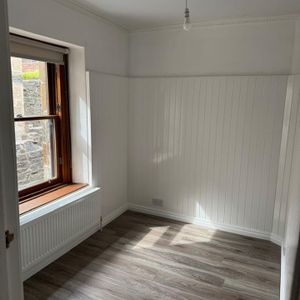 1 Bed Flat, Kelvin Drive, G20 - Photo 2