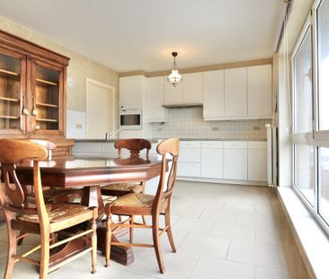 Instapklaar appartement met 2 slpk en autostandplaats voor 785 EUR/mnd - Photo 2