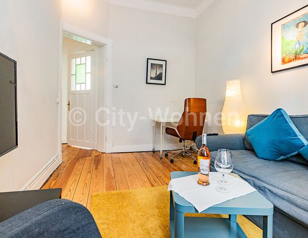 Möblierte Wohnung mit Balkon nah dem Hamburger Michel in Hamburg-Neustadt - Photo 1