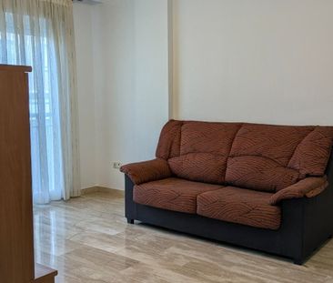 Piso de alquiler en De la Torre, Plaza Crevillente - Antiguos Juzga... - Photo 4