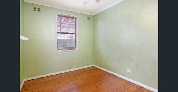 Good Sized Family Home In Great Location! - Photo 1