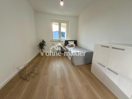 3-Zimmer Wohnung mit Balkon in zentraler Lage, luxuriös saniert - provisionsfrei - Photo 4
