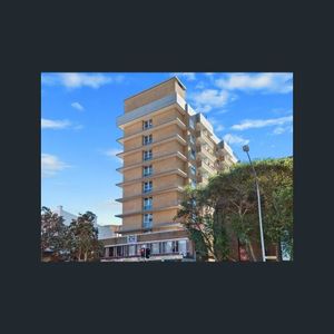 Bondi Beach Studio Apartment with Courtyard - Photo 2