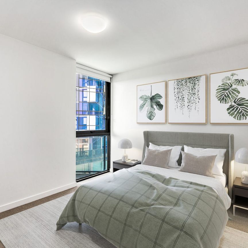 Two Bedroom Apartment at the Heart of Docklands - Photo 1