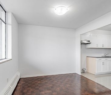 For Lease - 2255 Weston Road Unit# 1009, Toronto, Ontario - Photo 4