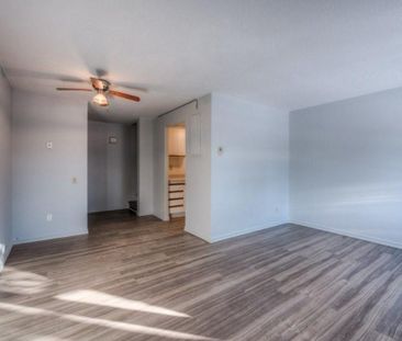 For Lease - 1200 Courtland Avenue Unit# 42, Kitchener, Ontario - Photo 4