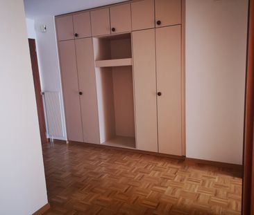 Appartement 3.5 pièces dans le quartier du Jura ! - Photo 1