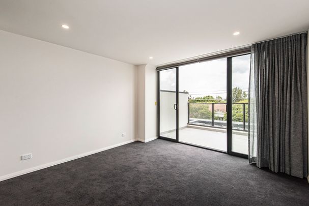 Modern Comfort in the Heart of Murrumbeena - Photo 1