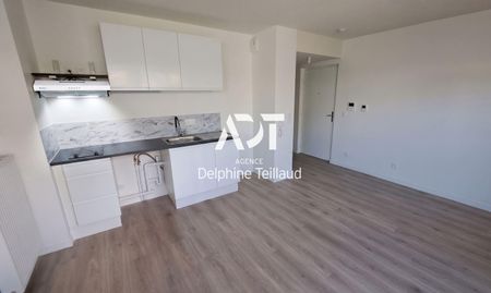 Location Appartement 1 pièce 27m² GRENOBLE 38100 - Photo 2