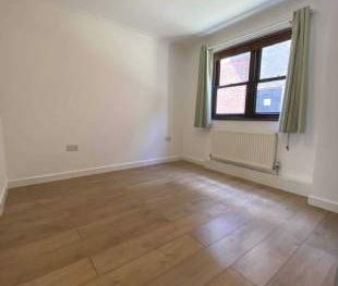 1 bedroom property to rent in St Ives - Photo 4