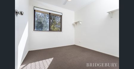Comfortable Family Living in a Convenient Kallangur Location - Photo 2