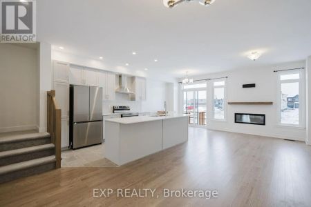 120 SAN FELICE CIRCLE - Photo 3