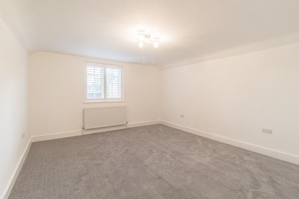 2 bedroom semi-detached house to rent - Photo 1