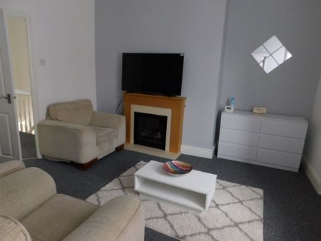 Westbourne Avenue, Gateshead - Photo 2