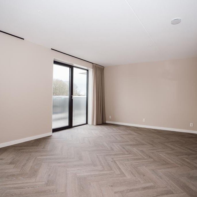 Appartement te huur: Mies van der Rohestraat 21 2132 HX Hoofddorp - Photo 1